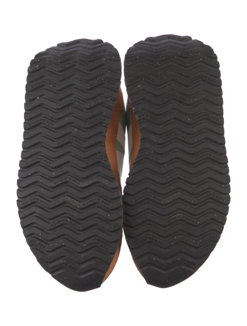 New Balance Suede Colorblock Pattern Athletic Sneakers