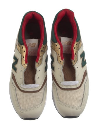 New Balance Suede Colorblock Pattern Athletic Sneakers