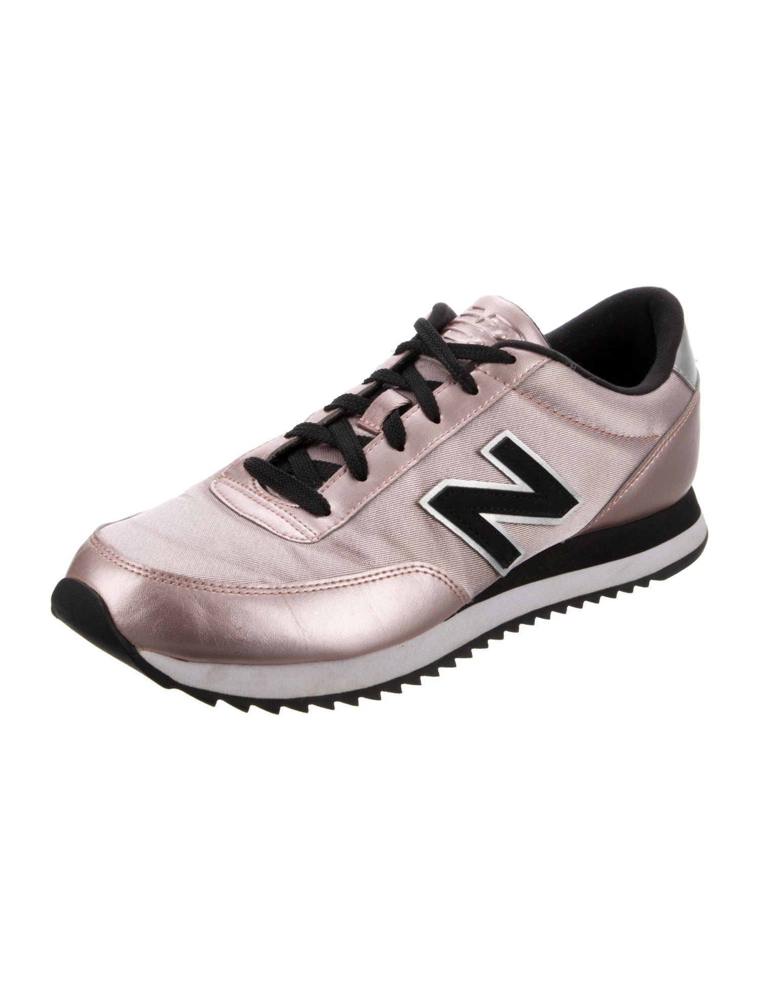 New Balance Nylon Mesh Accents Athletic Sneakers