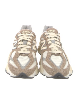 New Balance Suede Colorblock Pattern Athletic Sneakers