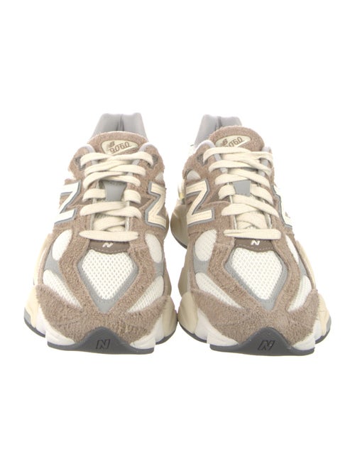 New Balance Suede Colorblock Pattern Athletic Sneakers