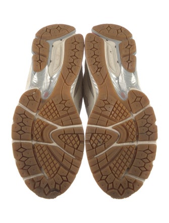 New Balance Suede Colorblock Pattern Athletic Sneakers