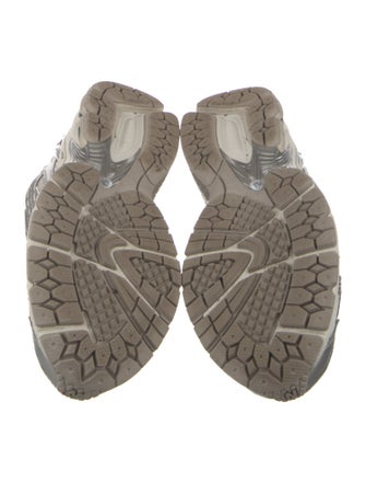 New Balance Mesh Leather Trim Embellishment Athletic Sneakers