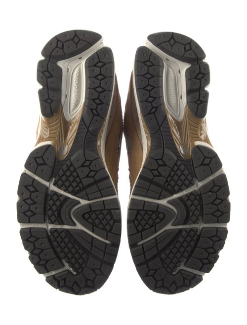 New Balance Suede Colorblock Pattern Athletic Sneakers