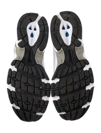 New Balance Mesh Sneakers