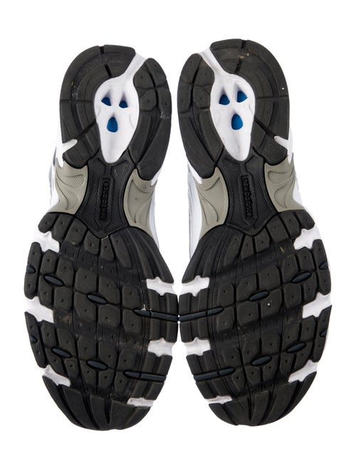 New Balance Mesh Sneakers