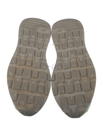 New Balance Suede Colorblock Pattern Athletic Sneakers