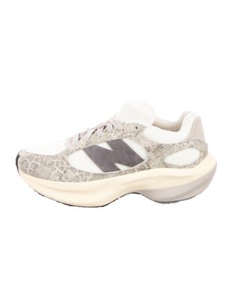 New Balance Leather Graphic Print Chunky Sneakers