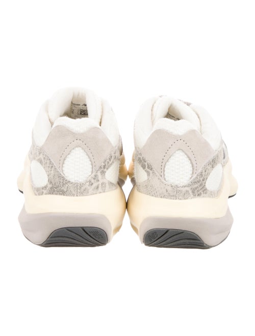 New Balance Leather Graphic Print Chunky Sneakers