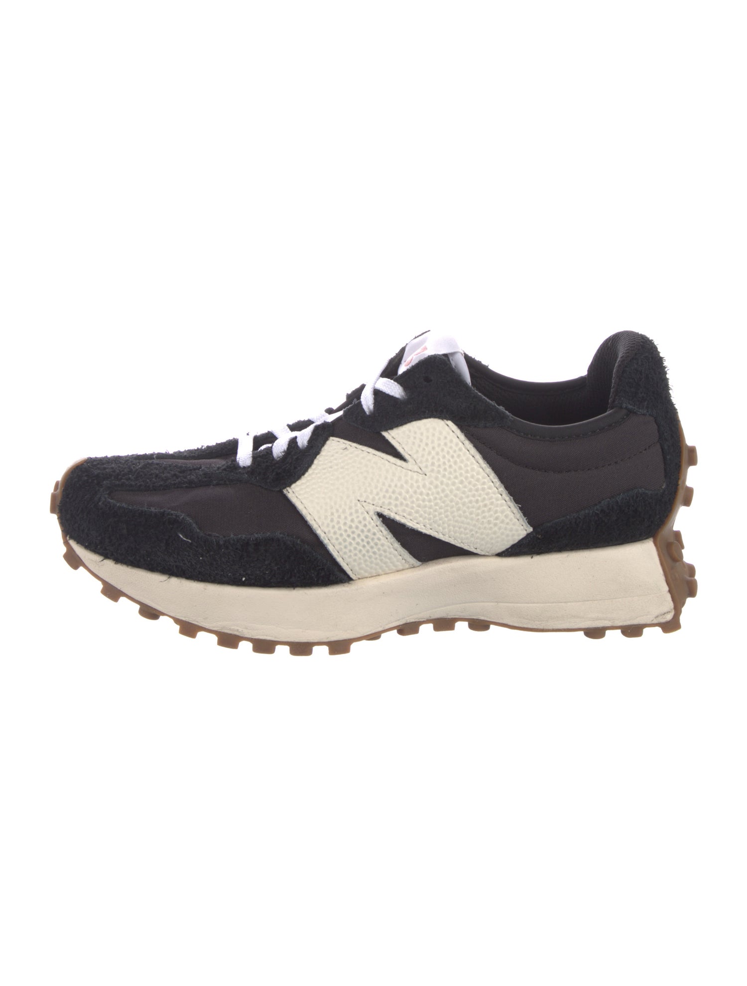 New Balance Suede Leather Trim Embellishment Athletic Sneakers