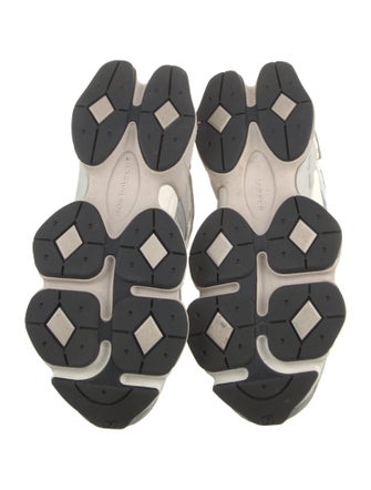 New Balance Suede Mesh Accents Athletic Sneakers