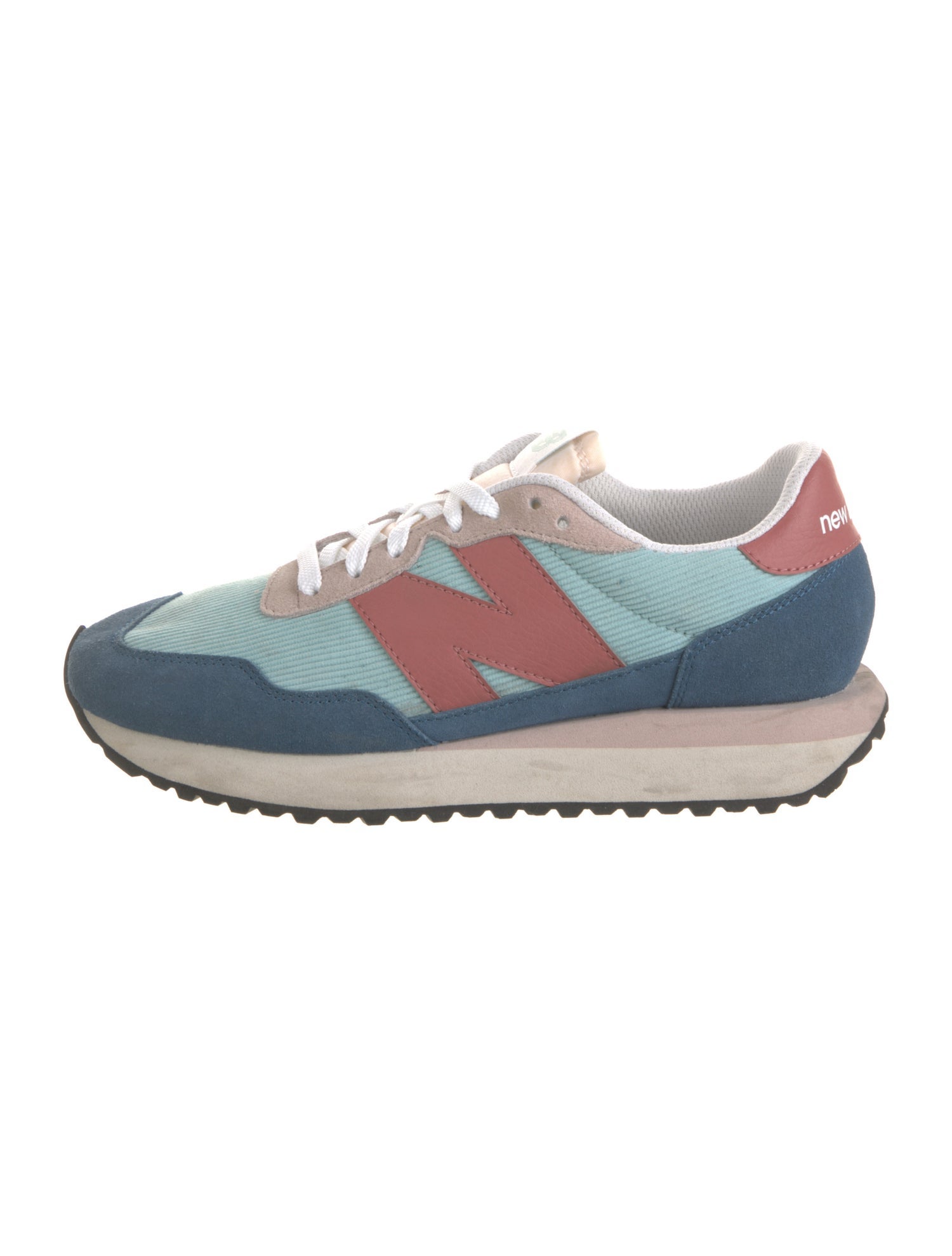 New Balance Suede Colorblock Pattern Athletic Sneakers