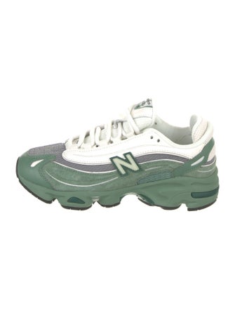 New Balance Mesh Colorblock Pattern Chunky Sneakers