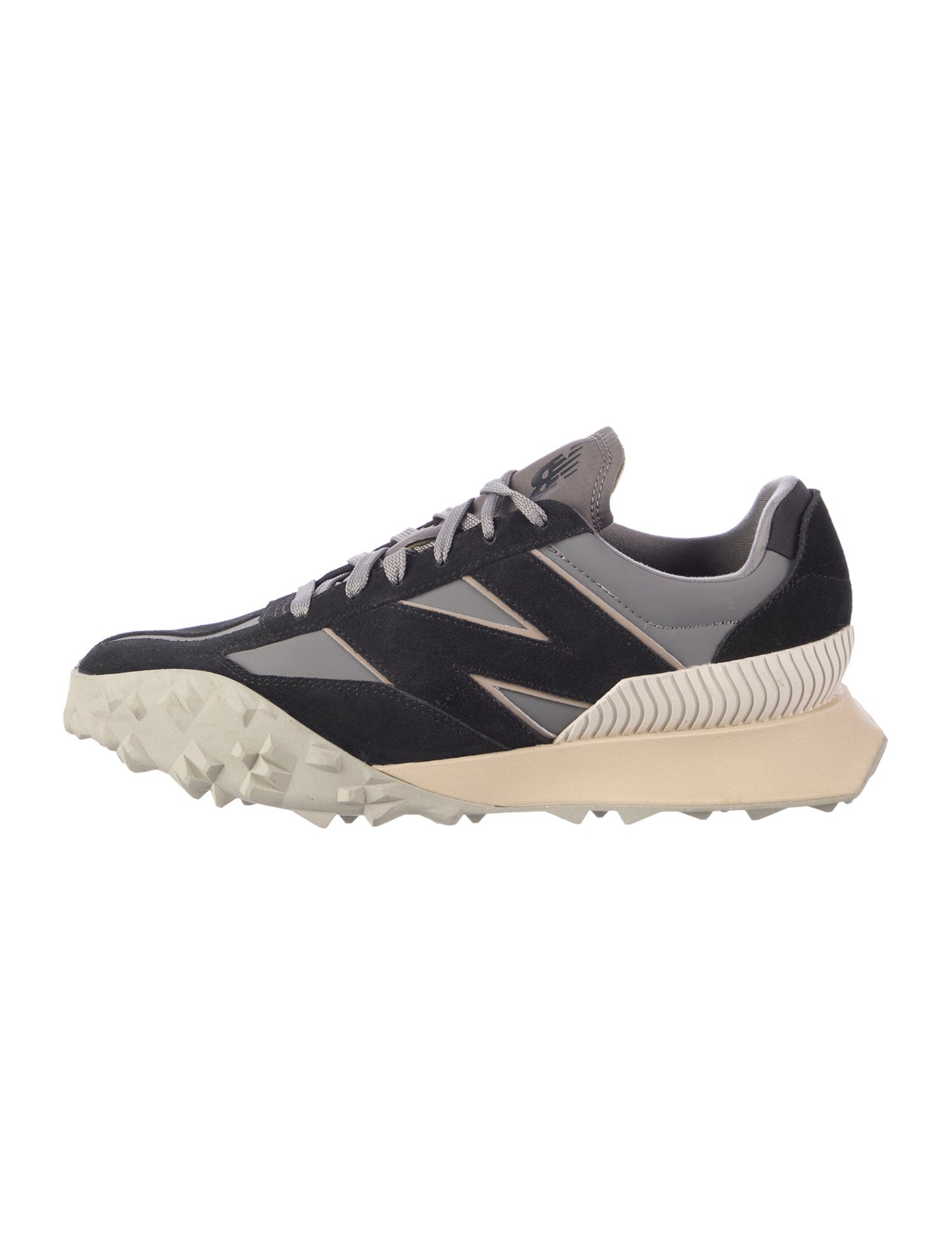 New Balance Suede Colorblock Pattern Athletic Sneakers