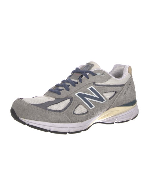 New Balance Suede Mesh Accents Sneakers