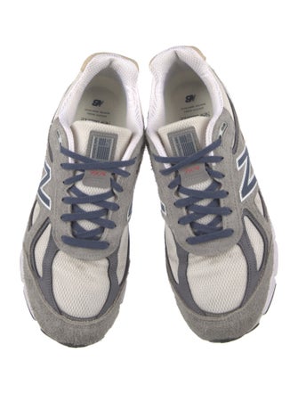 New Balance Suede Mesh Accents Sneakers