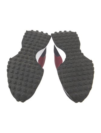 New Balance Suede Colorblock Pattern Athletic Sneakers