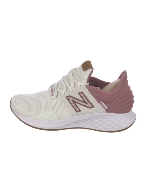 New Balance Mesh Colorblock Pattern Athletic Sneakers