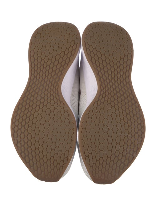 New Balance Mesh Colorblock Pattern Athletic Sneakers