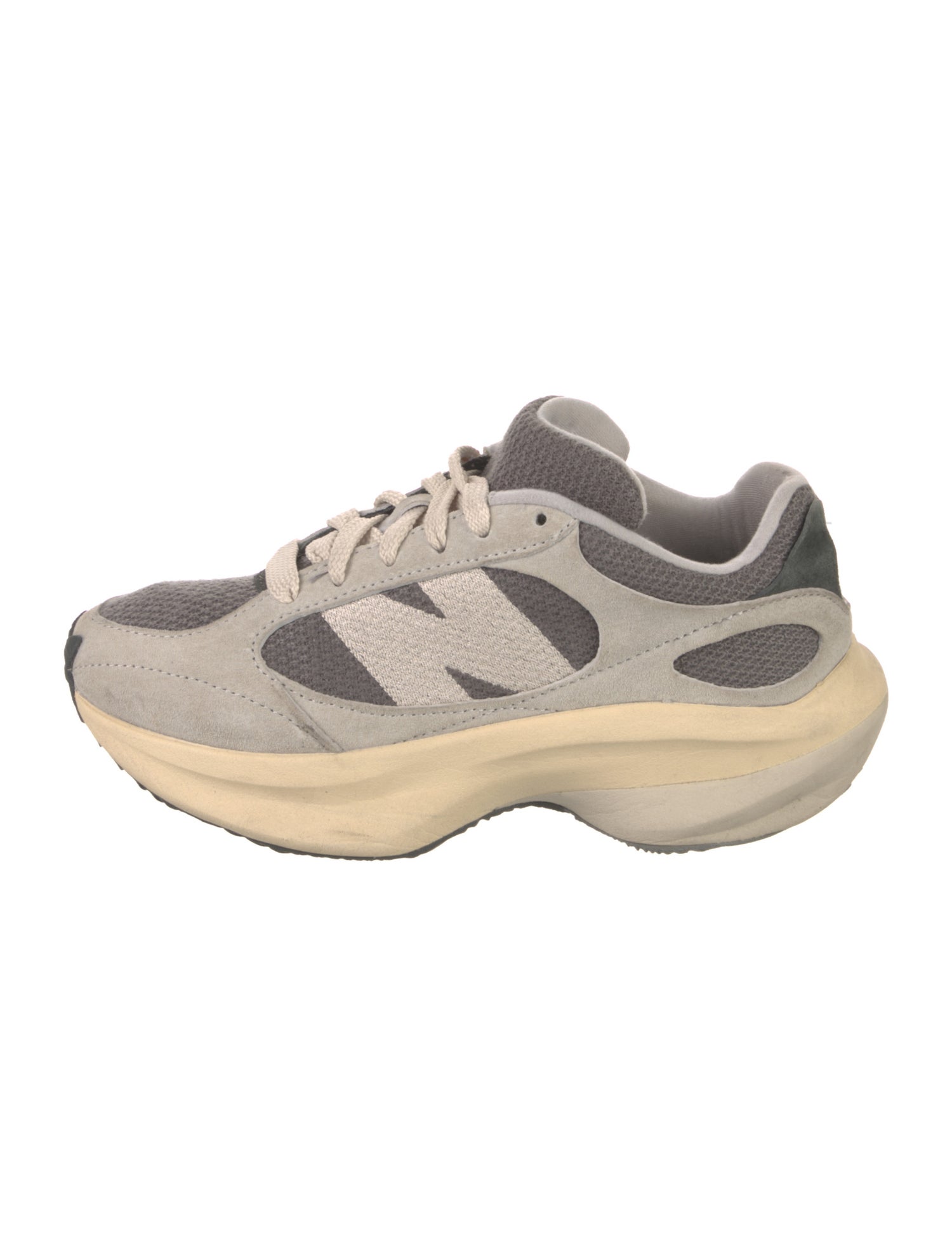 New Balance Suede Colorblock Pattern Athletic Sneakers