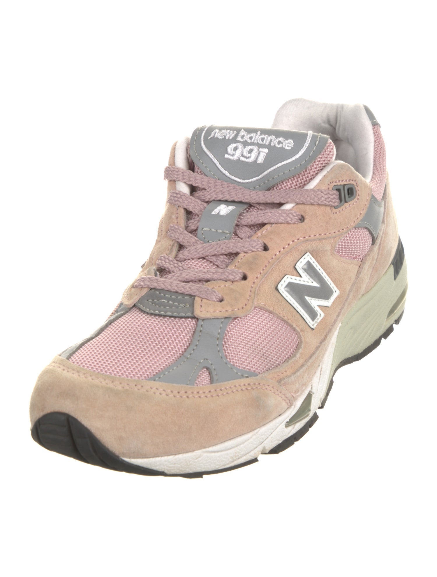 New Balance Suede Colorblock Pattern Athletic Sneakers