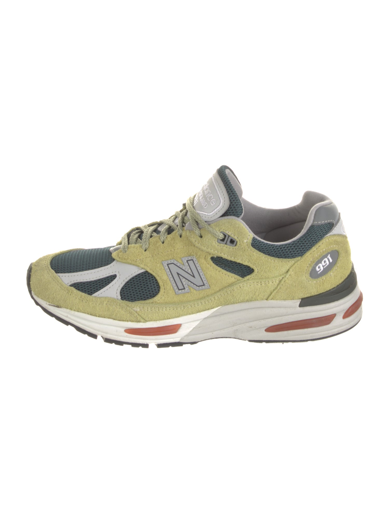 New Balance Suede Colorblock Pattern Athletic Sneakers