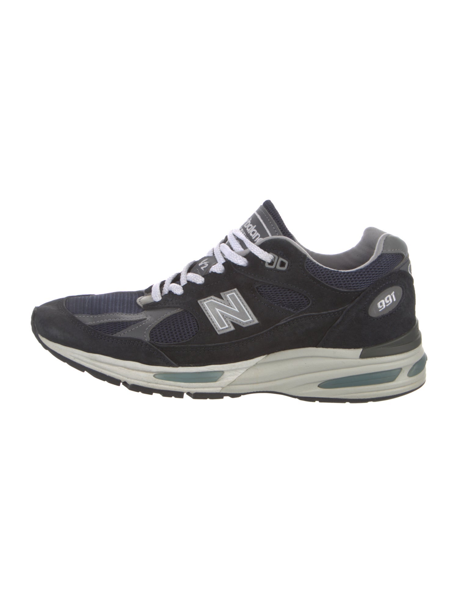 New Balance Suede Graphic Print Athletic Sneakers