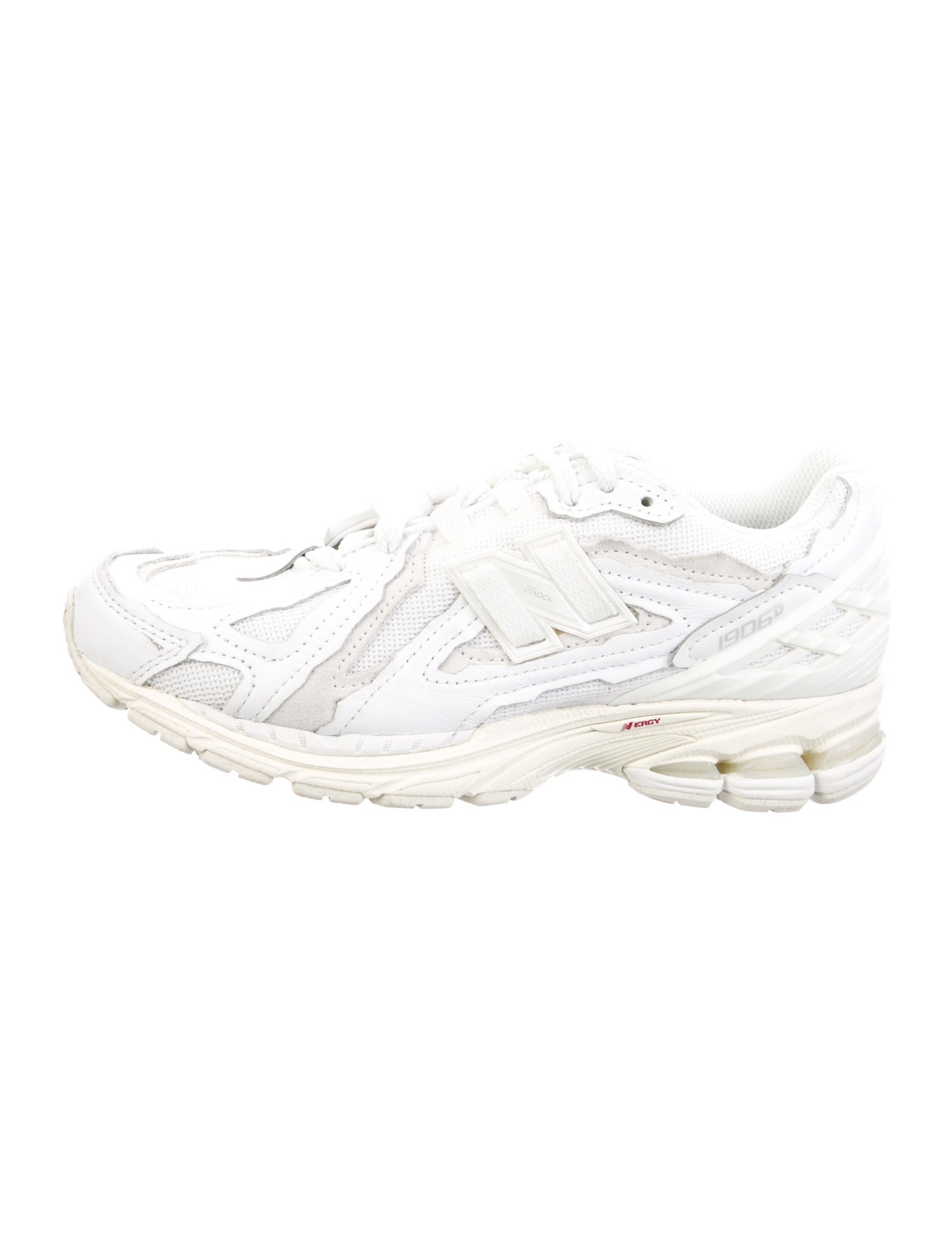 New Balance Mesh Mesh Accents Athletic Sneakers