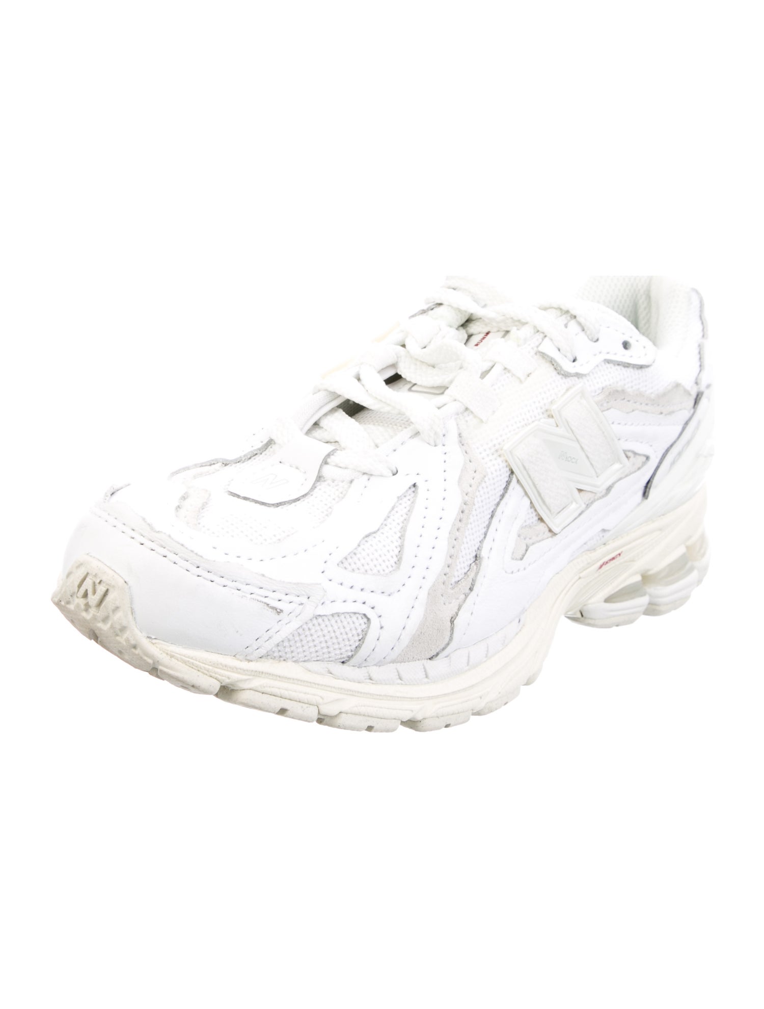 New Balance Mesh Mesh Accents Athletic Sneakers
