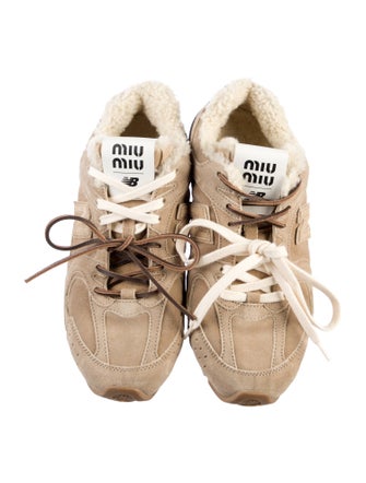 New Balance x Miu Miu 530 SL 'Ecru Shearling' Sneakers