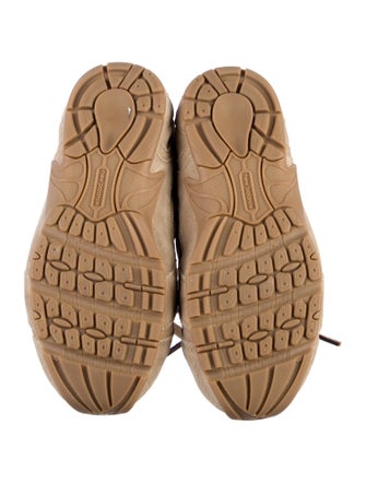 New Balance x Miu Miu 530 SL 'Ecru Shearling' Sneakers