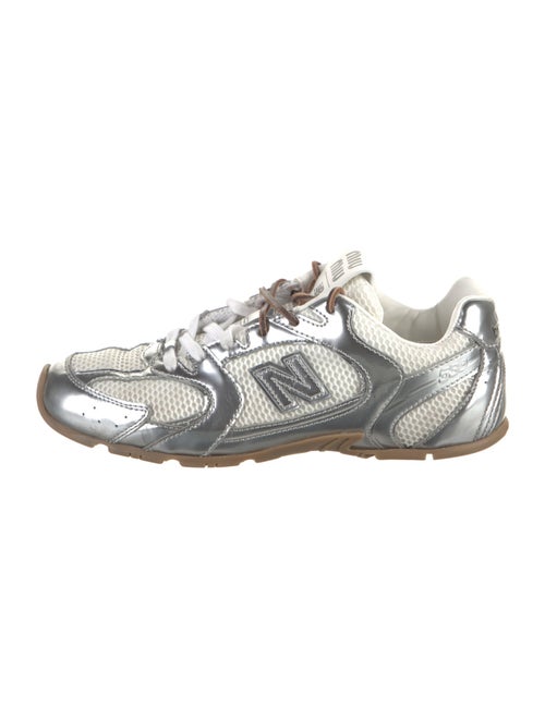 New Balance x Miu Miu 530 SL 'Metallic Silver' Sneakers