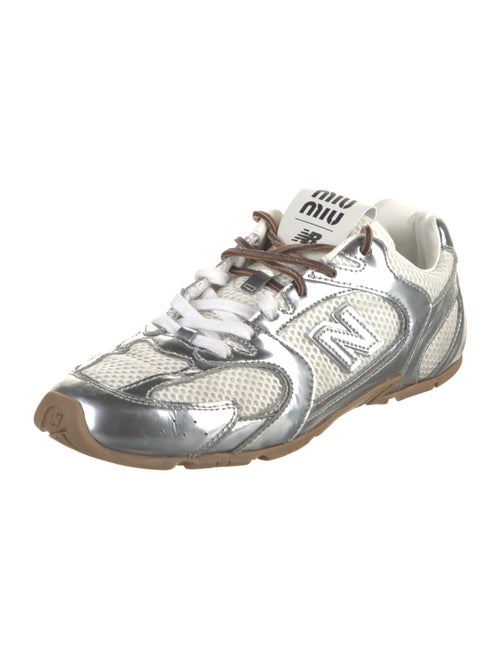 New Balance x Miu Miu 530 SL 'Metallic Silver' Sneakers