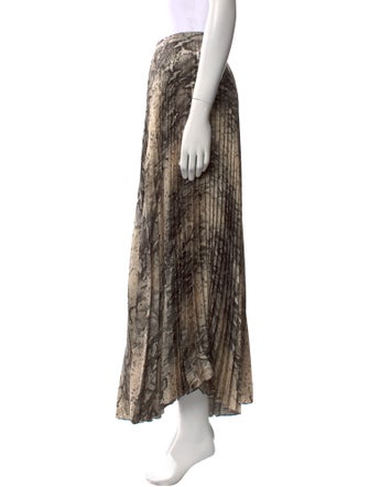 Wandering Animal Print Long Skirt