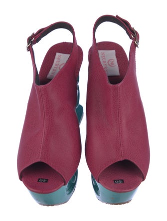 Neubyrne Leather Slingback Pumps