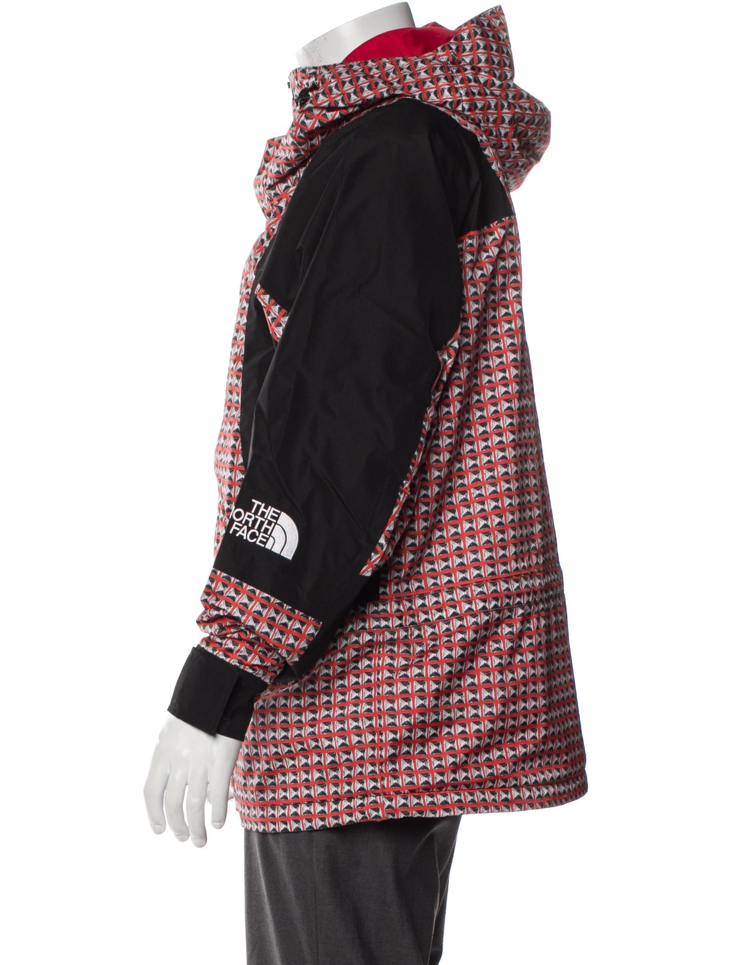 The North Face x Supreme 2021 Studded Mountain Light Parka