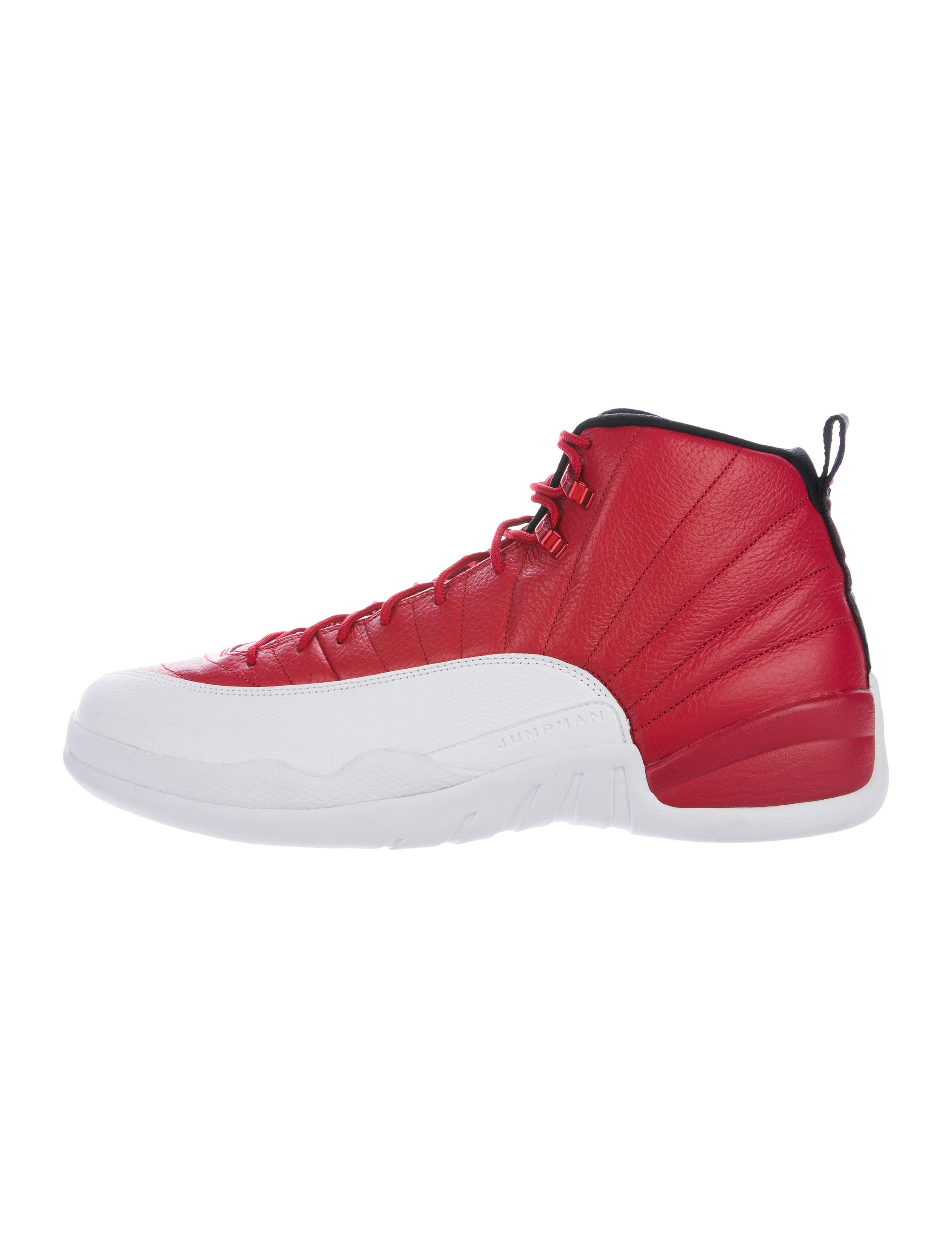 retro 12 gym red