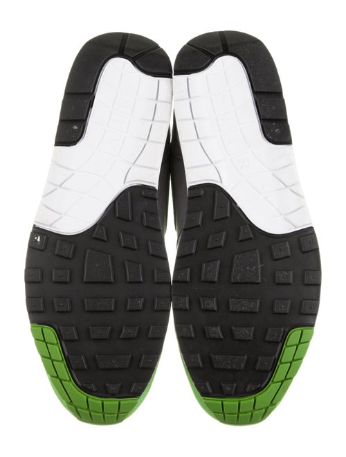 Nike x Patta Embroidered Accent Athletic Sneakers