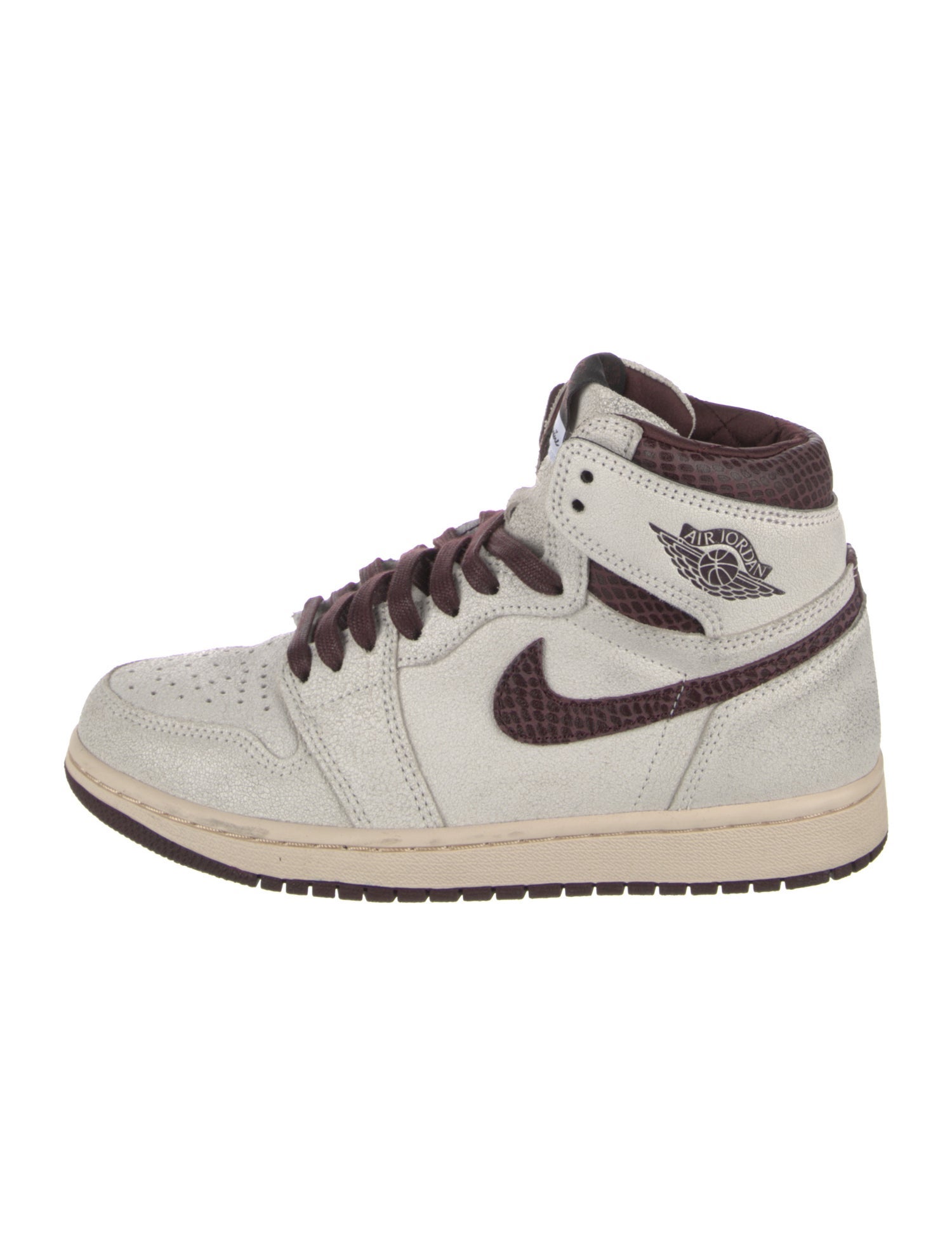 Jordan x A Ma Maniére 1 Retro High OG Sneakers