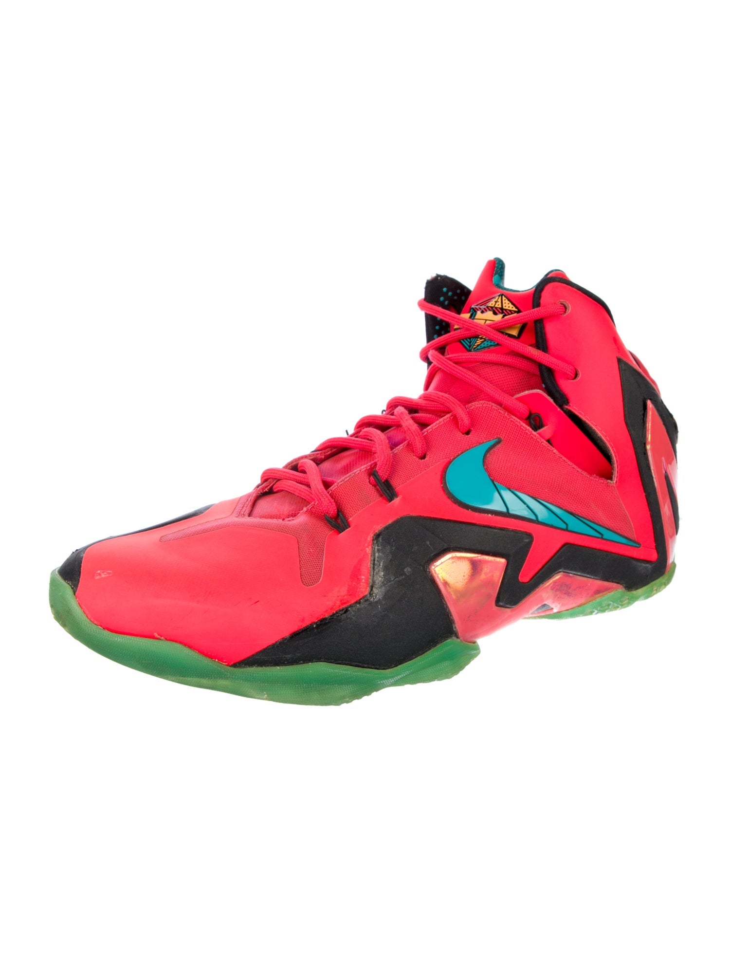 Nike x LeBron Colorblock Pattern Sneakers