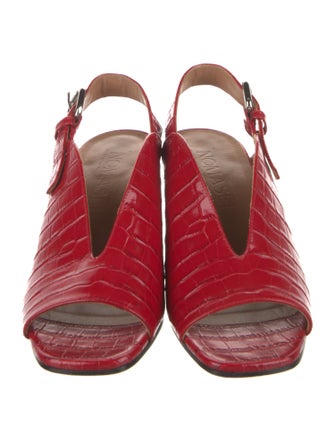 Nomasei Embossed Leather Slingback Pumps