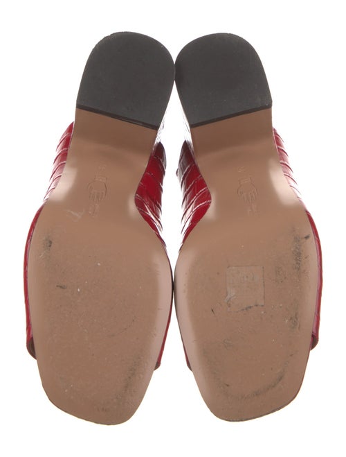 Nomasei Embossed Leather Slingback Pumps