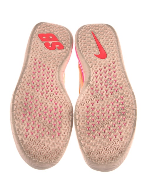 Nike SB Nyjah Free 2 Sneakers