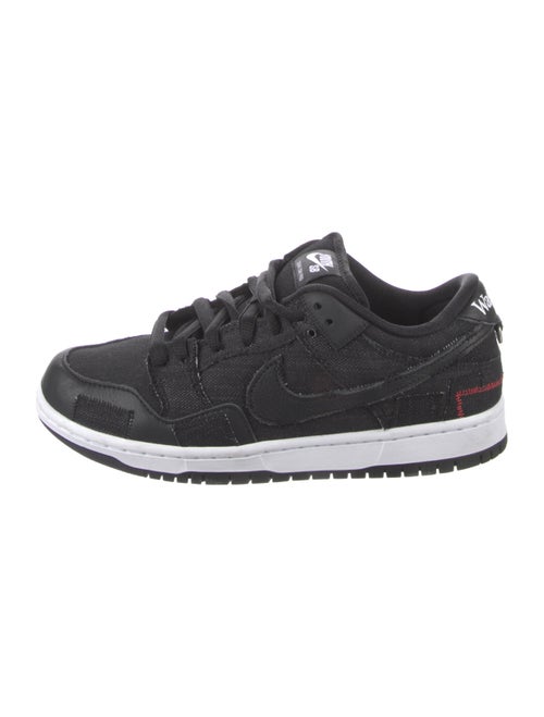 Nike SB Dunk Low Wasted Youth Sneakers