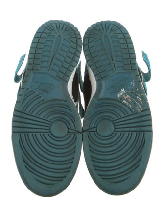 Nike SB Dunk High Send Help Sneakers