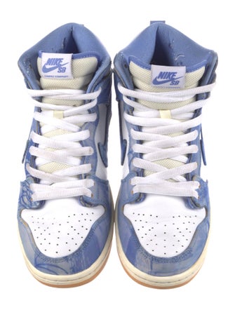 Nike SB Nike SB Dunk High Carpet Company Sneakers