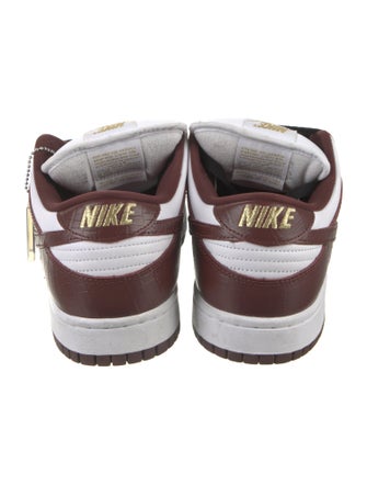 Supreme x Nike SB Dunk Low 'Stars Barkroot' Athletic Sneakers