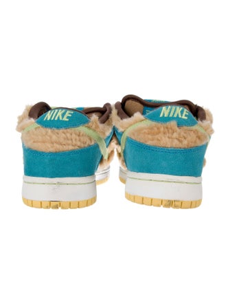 Nike SB Printed Sneakers