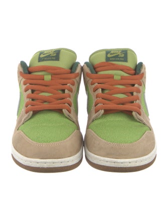 Nike SB Dunk Low Pro 'Escargot' Athletic Sneakers