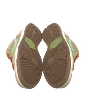 Nike SB Dunk Low Pro 'Escargot' Athletic Sneakers